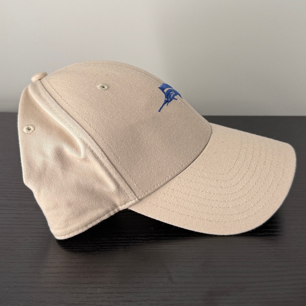 Tommy Bahama Adjustable Hat NWOT - Picture 3 of 10